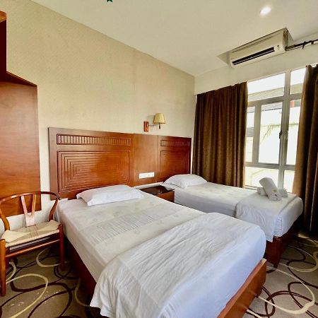 Fan Holiday Hotel Куала-Лумпур Экстерьер фото