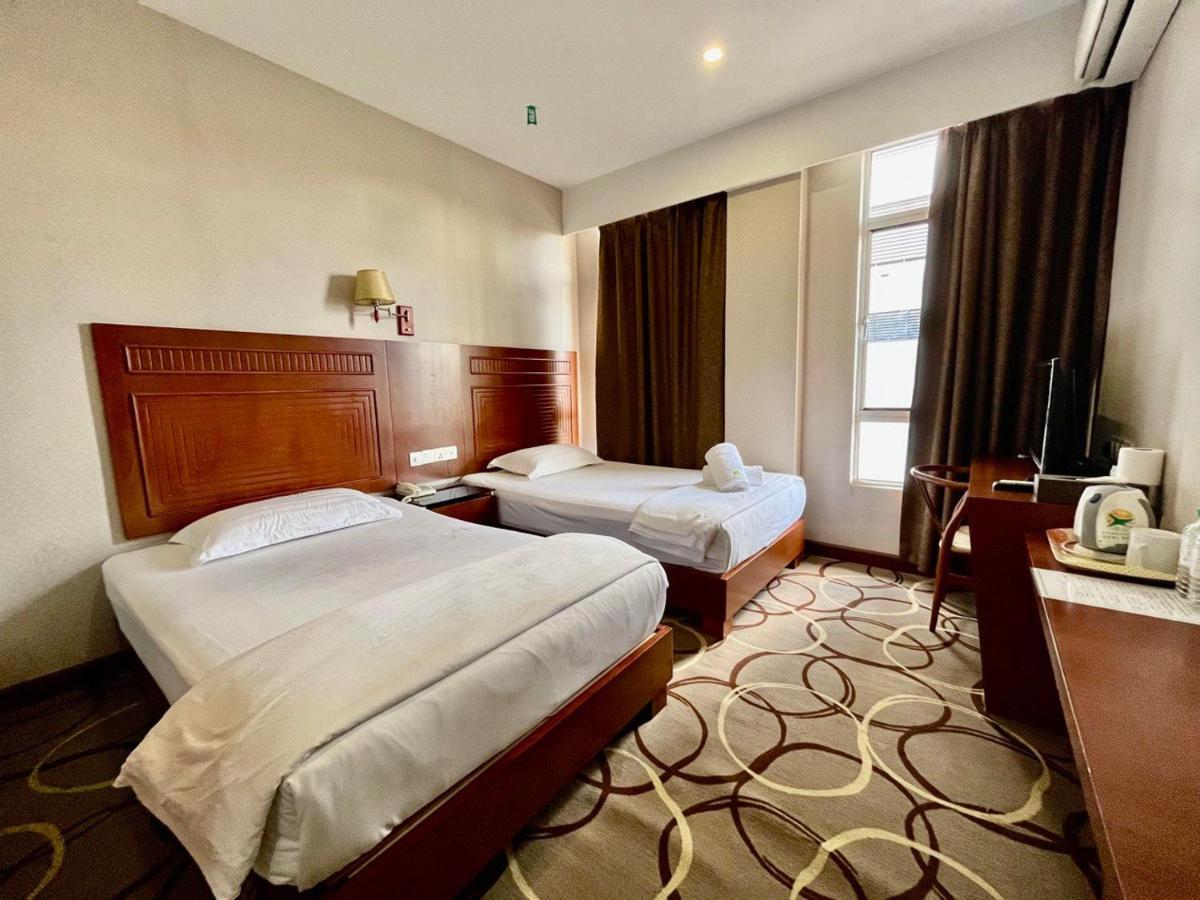 Fan Holiday Hotel Куала-Лумпур Экстерьер фото