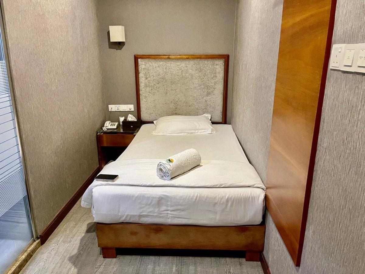 Fan Holiday Hotel Куала-Лумпур Экстерьер фото