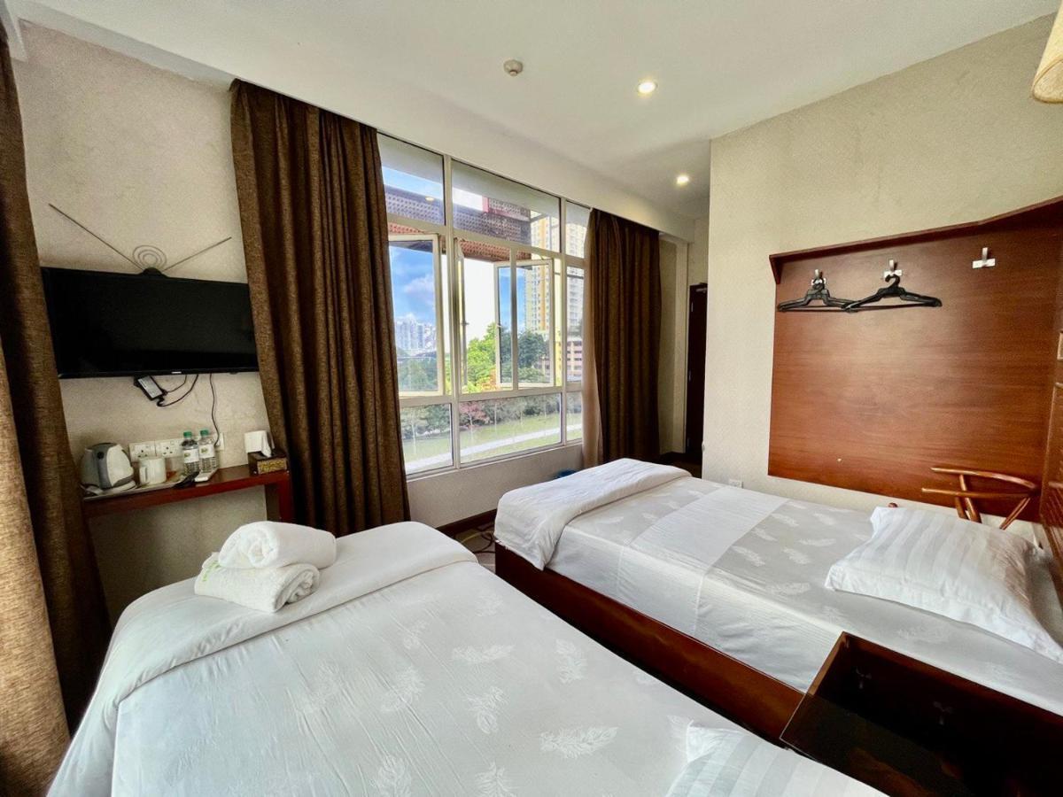 Fan Holiday Hotel Куала-Лумпур Экстерьер фото